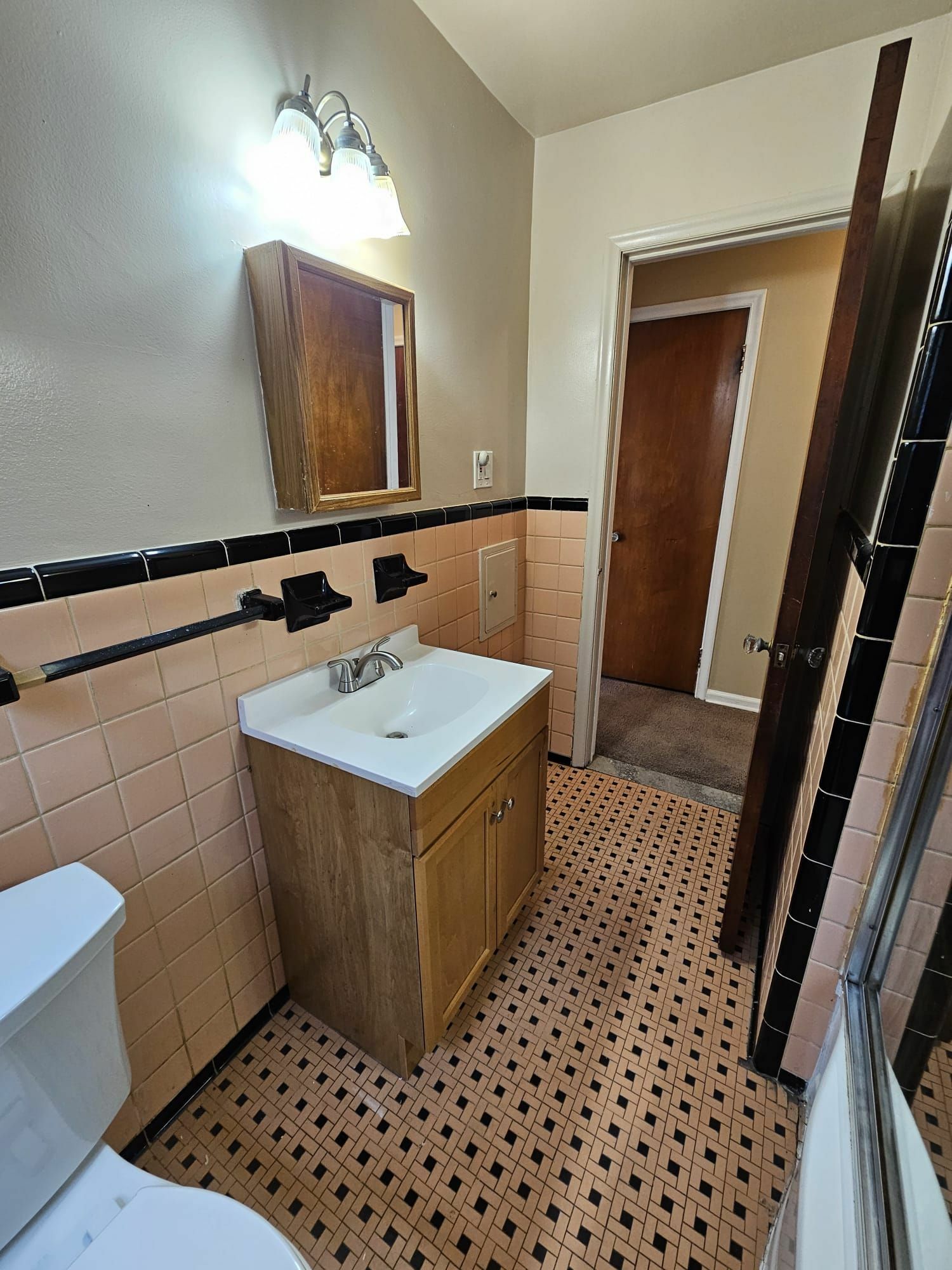 Property Photo:  3734 S Beatrice Street  MI 48217 1510 