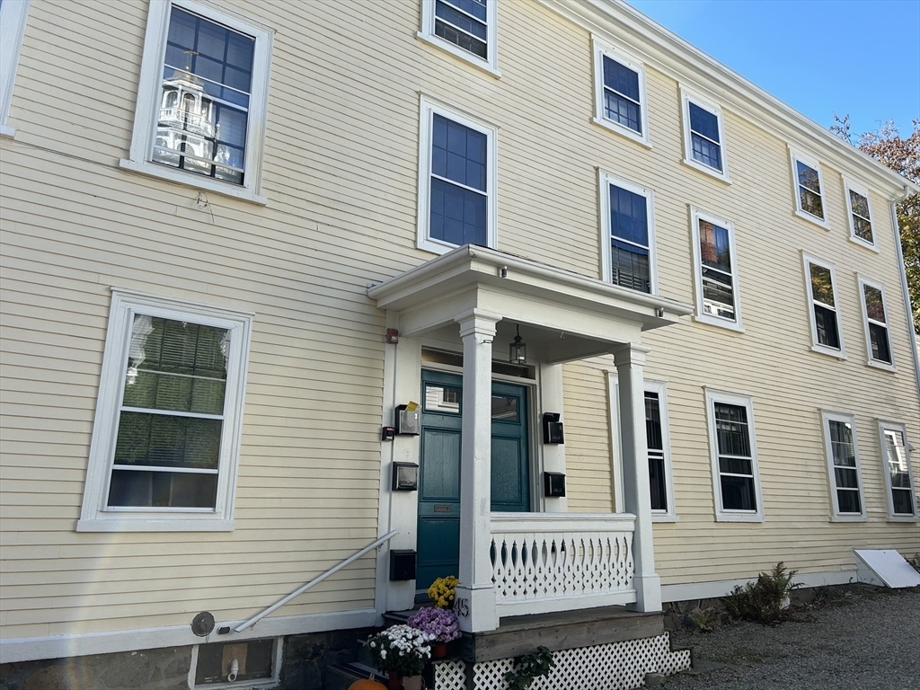 Property Photo:  45 Washington St. 5  MA 01945 