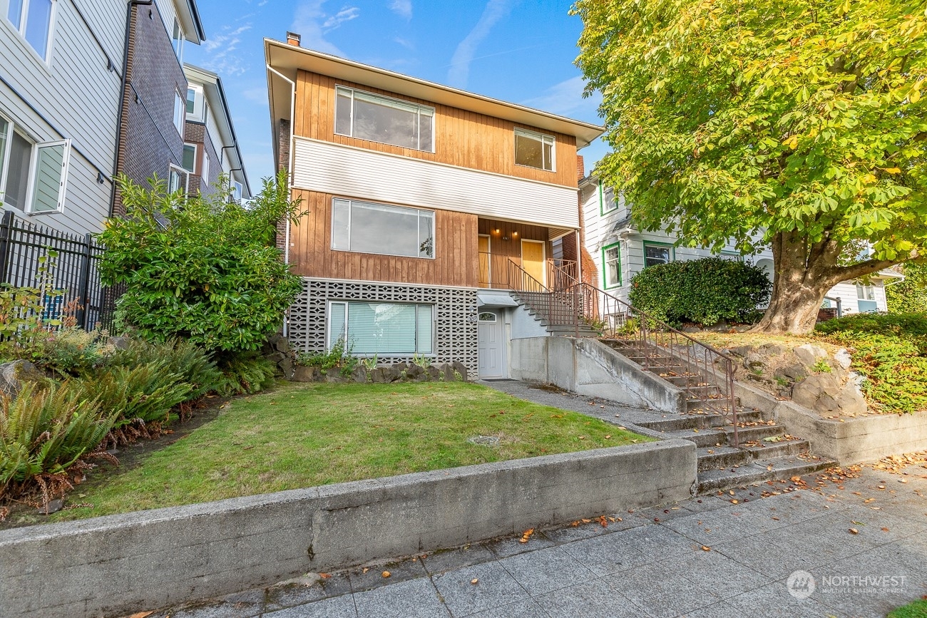 4745 18th Avenue NE 4747B  Seattle WA 98105 photo