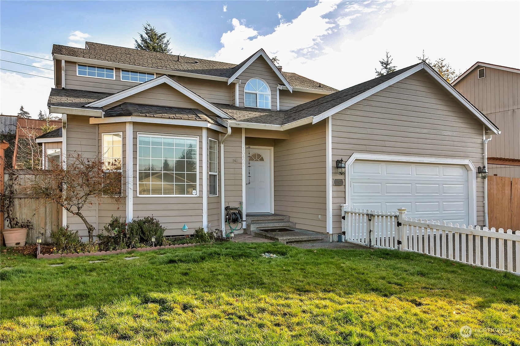 Property Photo:  15427 40th Avenue E  WA 98446 