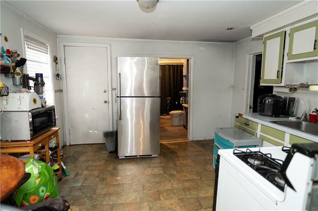 Property Photo:  61 Fuller Street  RI 02889 