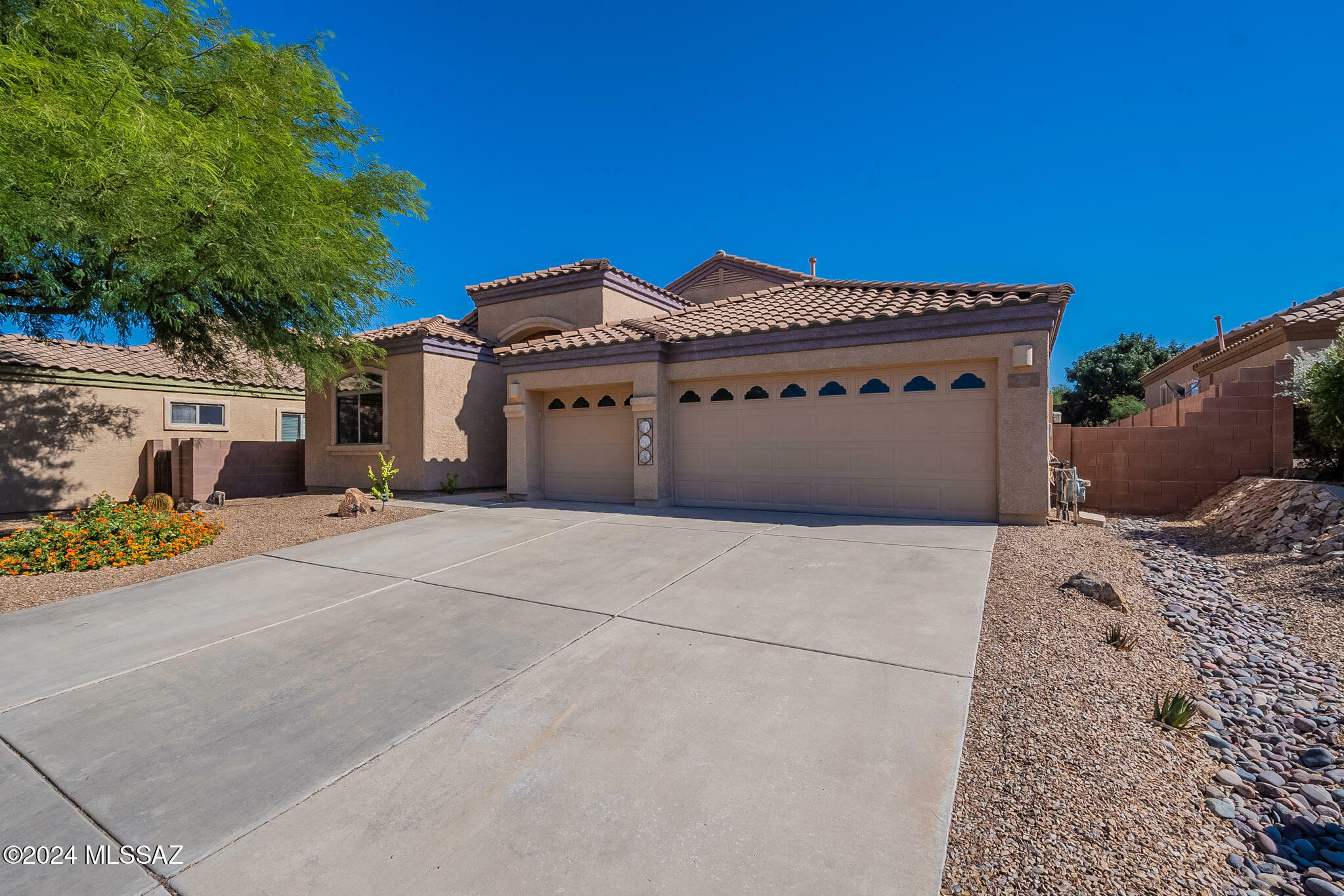 Property Photo:  430 N Old Camp Lane  AZ 85629 