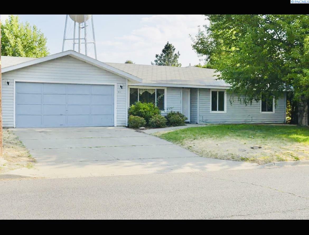 611 3rd Ave  Zillah WA 98953 photo