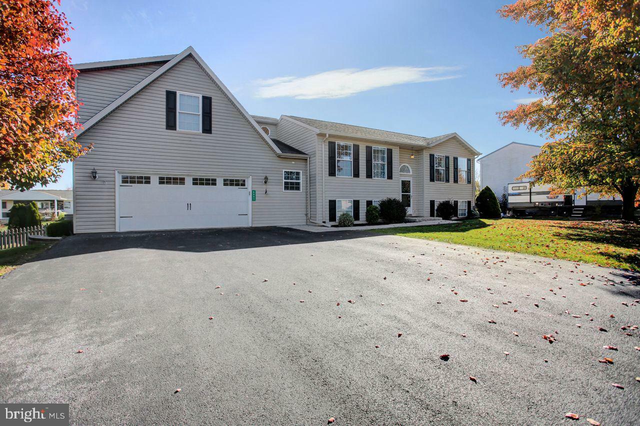 Property Photo:  8991 Kline Drive  PA 17225 