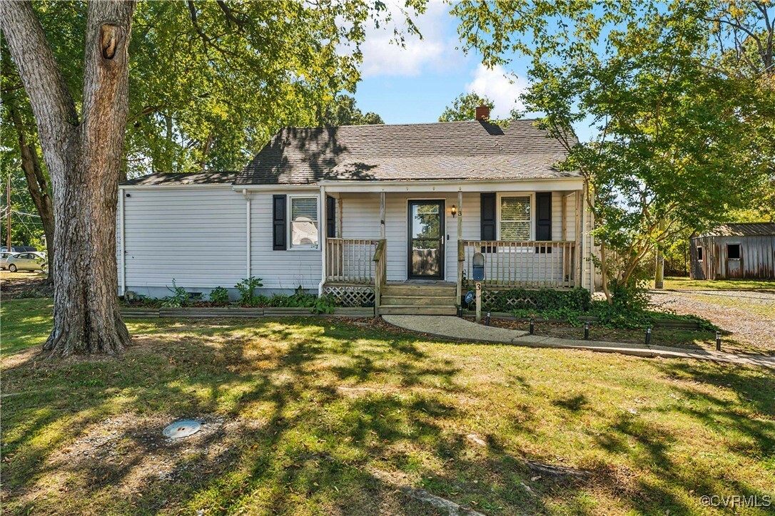 Property Photo: 3 W Berry Street VA 23150