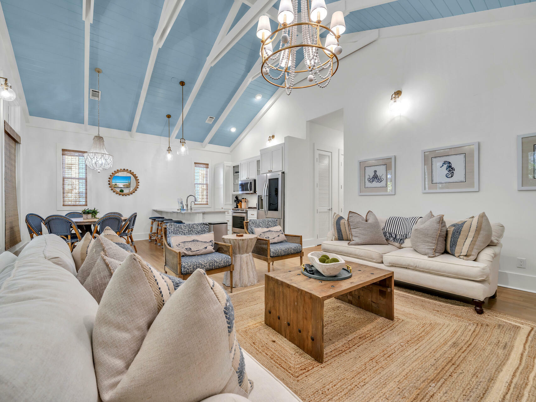 Property Photo: 147 Silver Laurel Way FL 32459