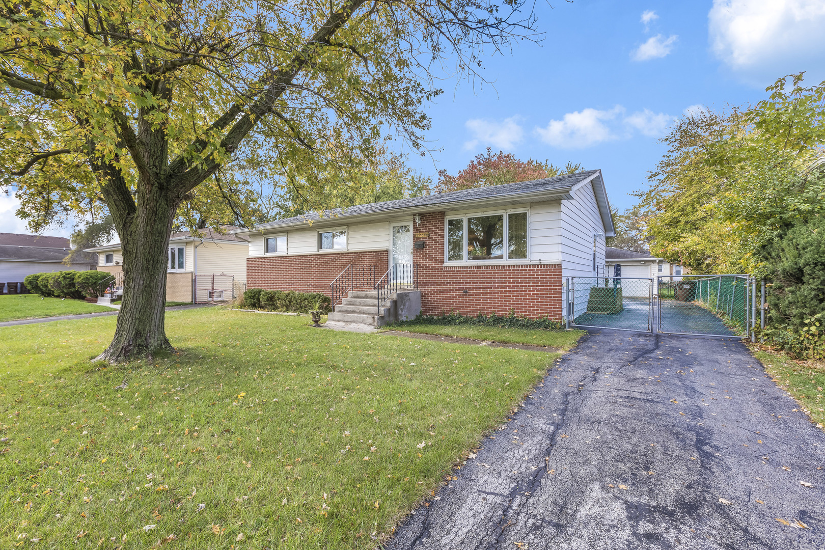 Property Photo:  22844 Ridgeway Avenue  IL 60471 