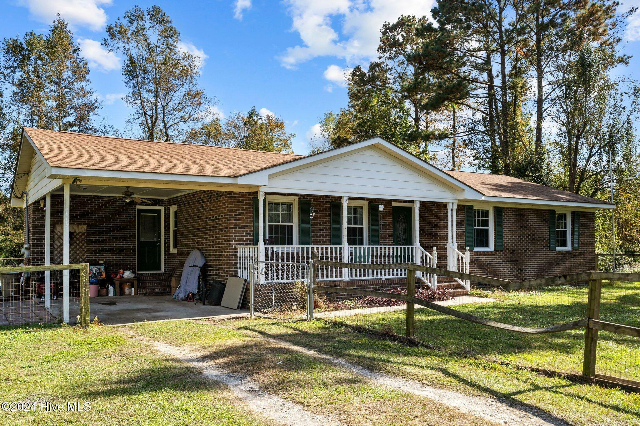 Property Photo:  457 Davis Road  NC 28574 