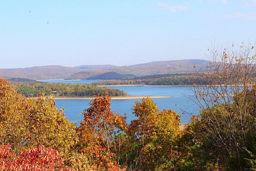 Property Photo: 18960 Coppermine Road AR 72756