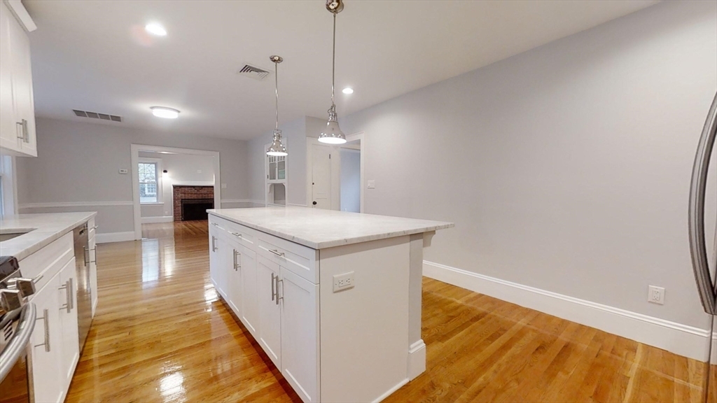 Property Photo:  33 Grafton Street 2  MA 02474 