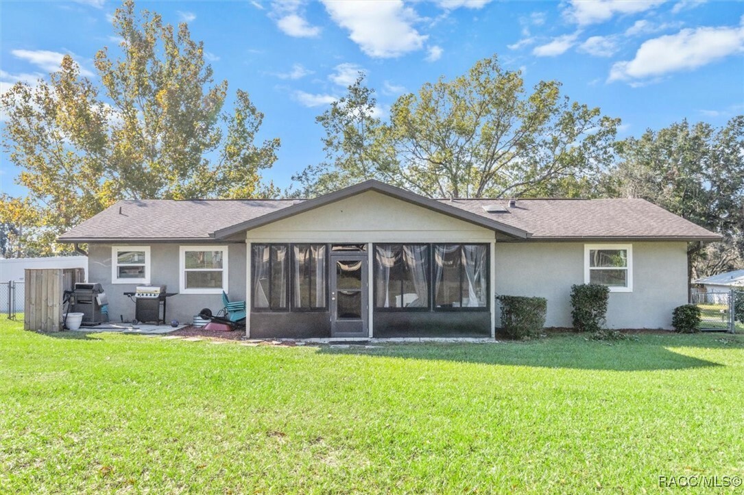 Property Photo:  2035 W Shining Dawn Lane  FL 34461 