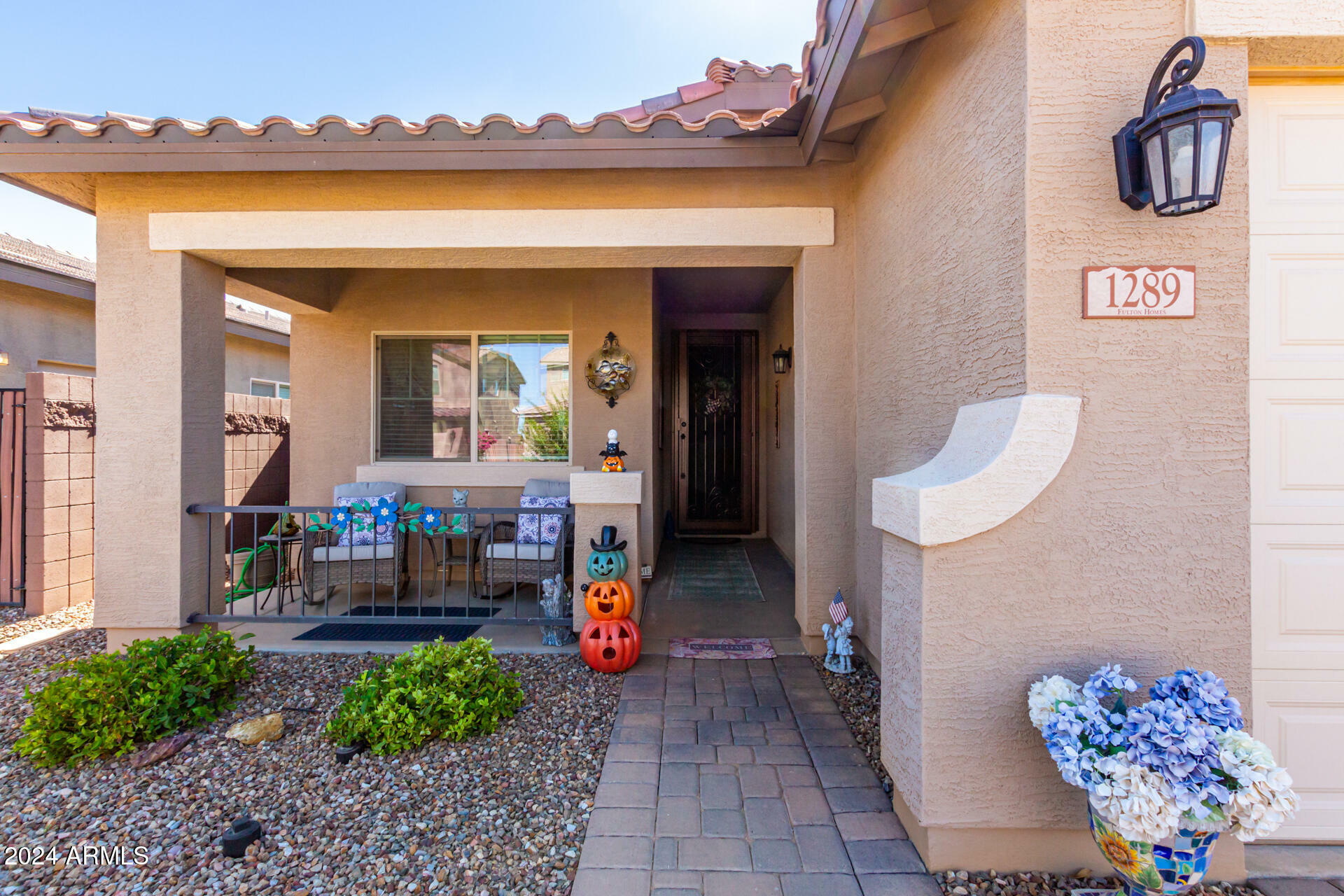 Property Photo:  1289 W Spine Tree Avenue  AZ 85140 