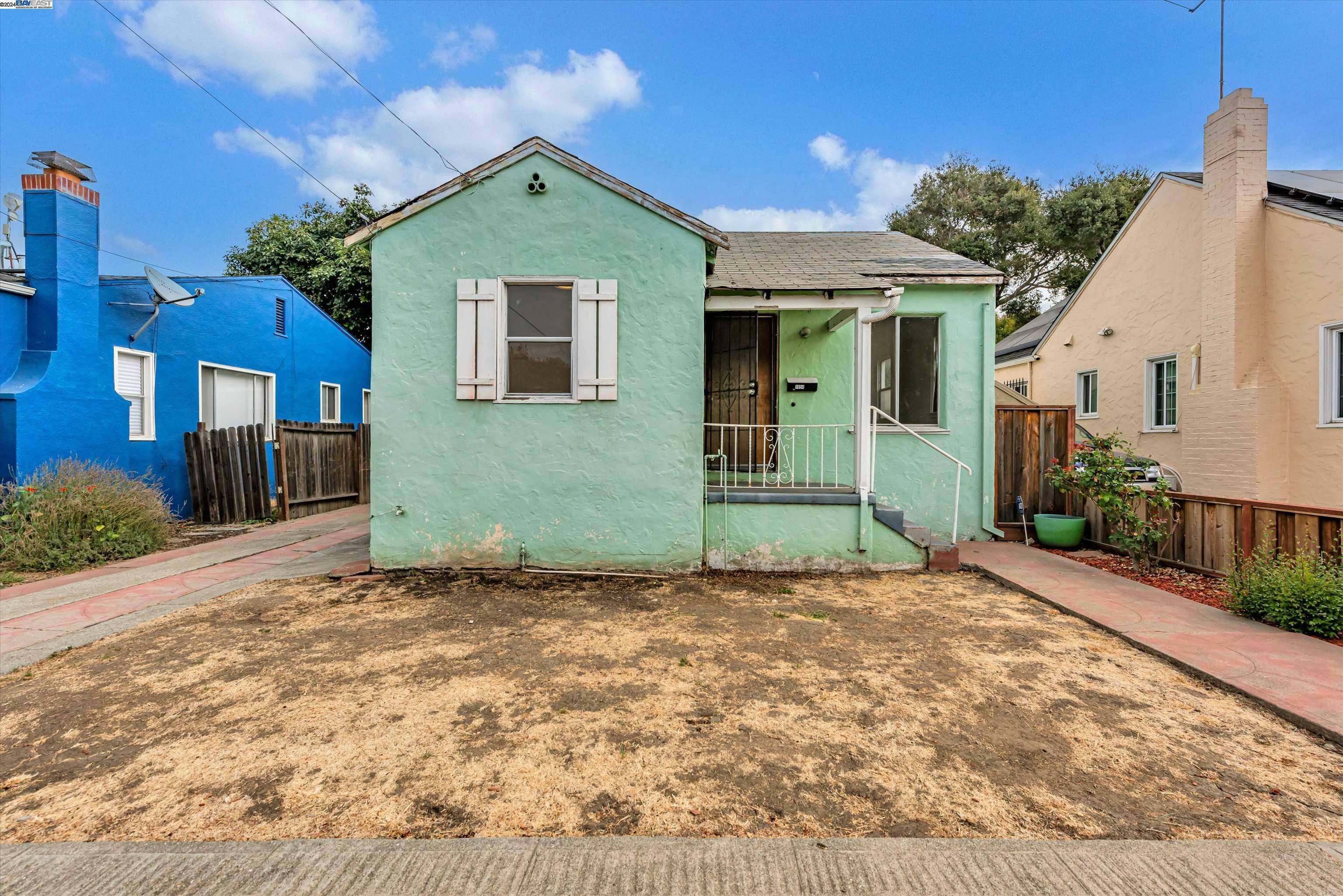 Property Photo:  1854 Hays St  CA 94577 