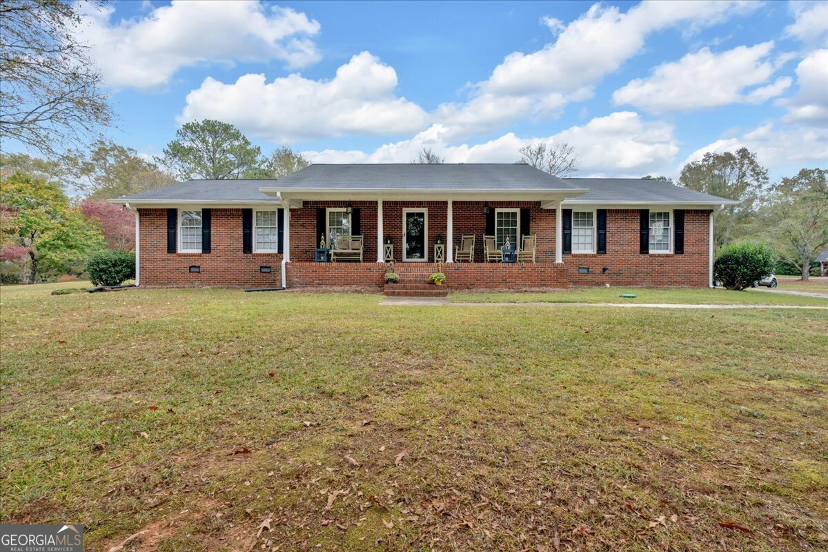 Property Photo:  1060 Adams Road  GA 30125 