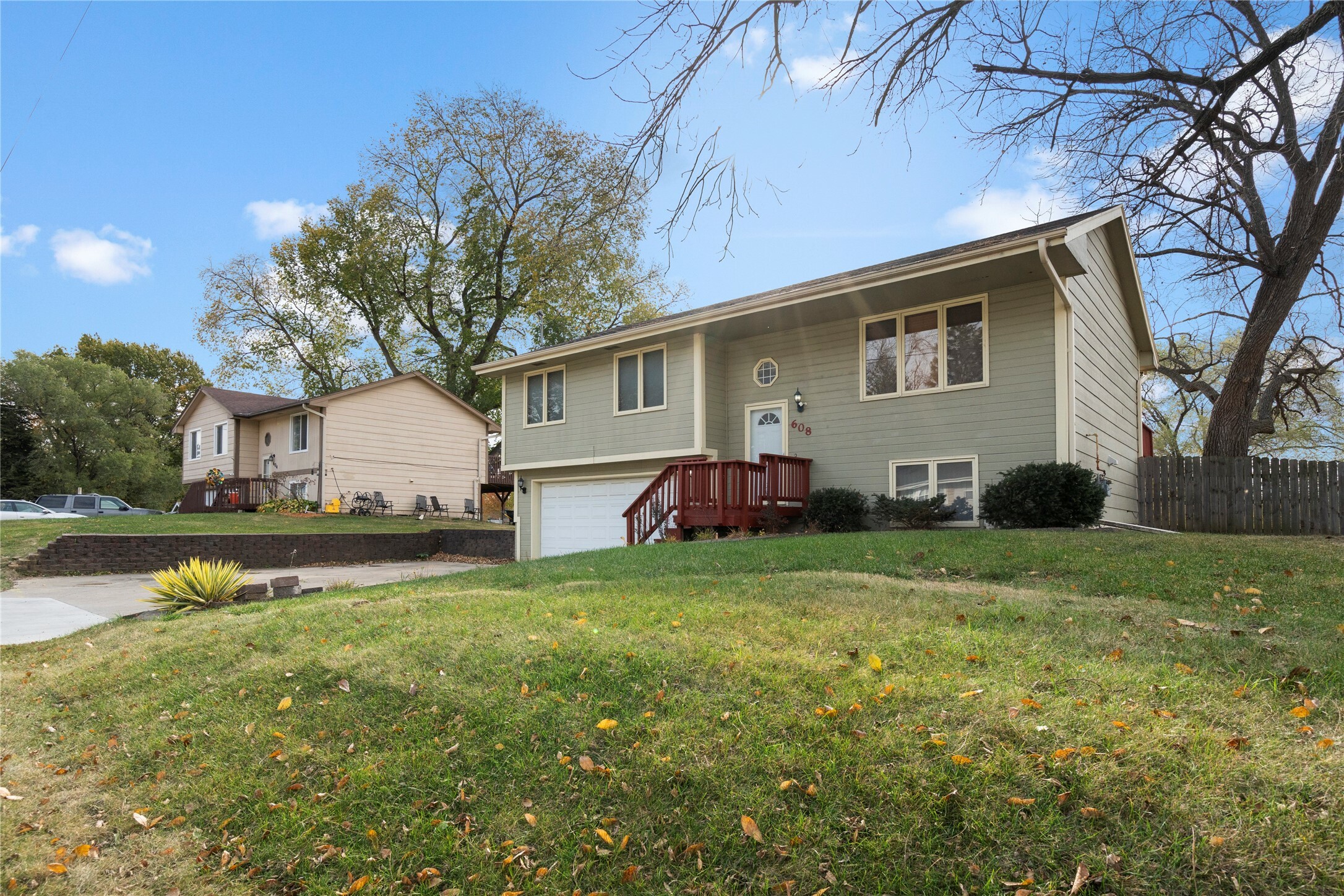 Property Photo:  608 McKinley Avenue  IA 50315 