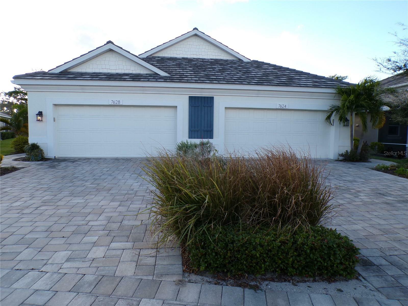 Property Photo:  7624 Registrar Way  FL 34243 