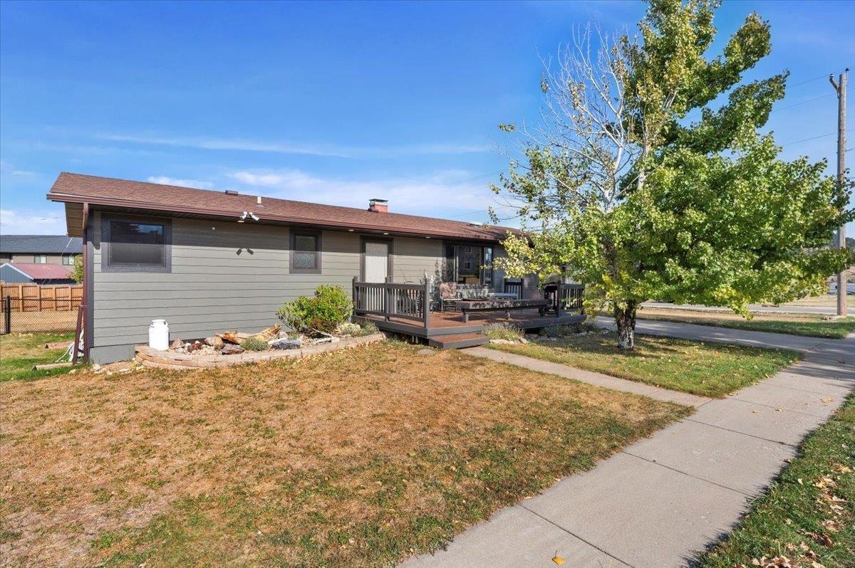 Property Photo:  101 David Drive  SD 57785 