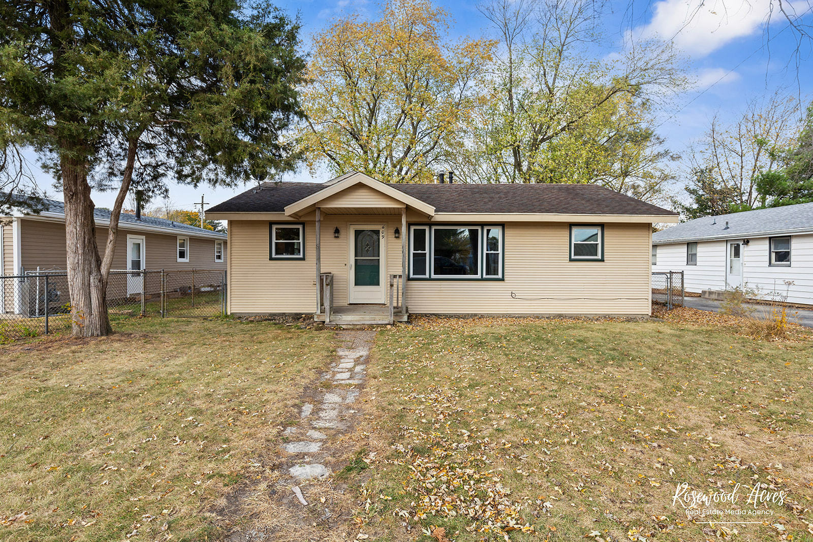 409 N Greeley Street  Aroma Park IL 60910 photo