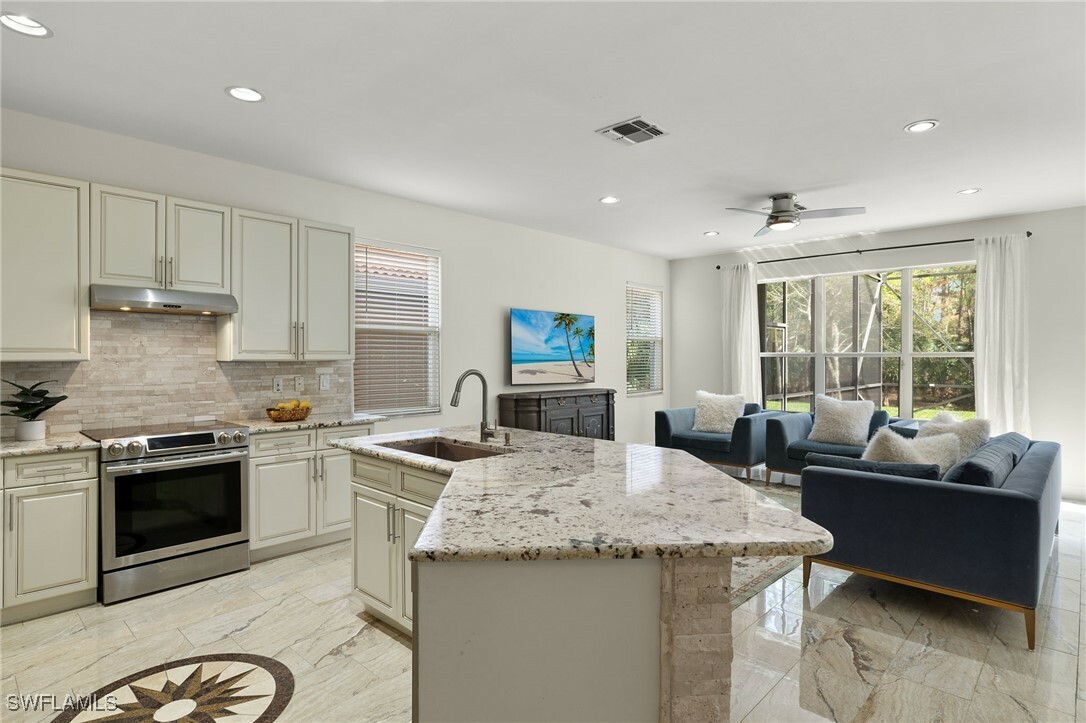 Property Photo:  2358 Butterfly Palm Drive  FL 34119 