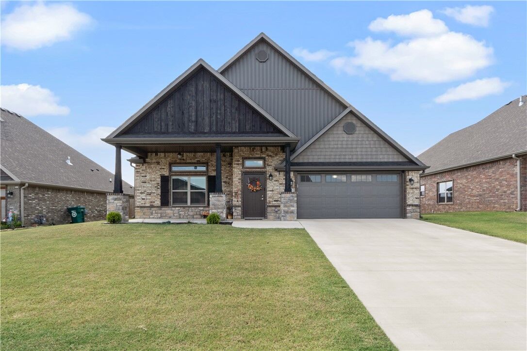 Property Photo: 1061 Bootleg Road AR 72713