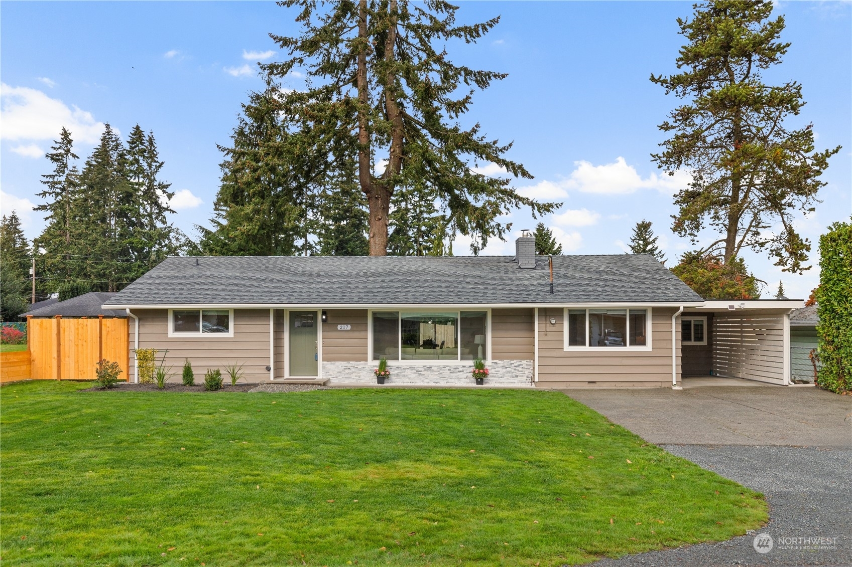 217 78th Place SW  Everett WA 98203 photo