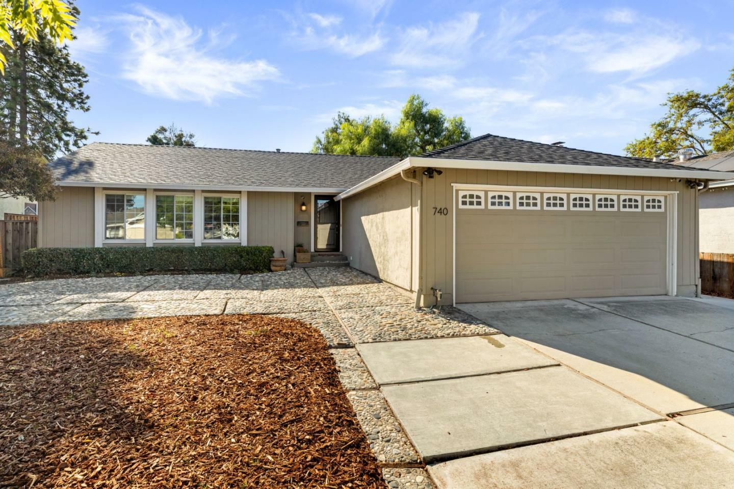 Property Photo:  740 Glenburry Way  CA 95123 