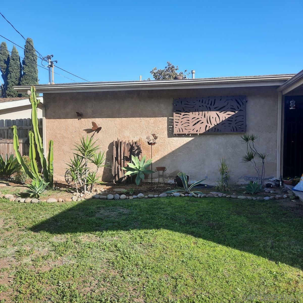 Property Photo:  5143 Streamview Drive  CA 92105 