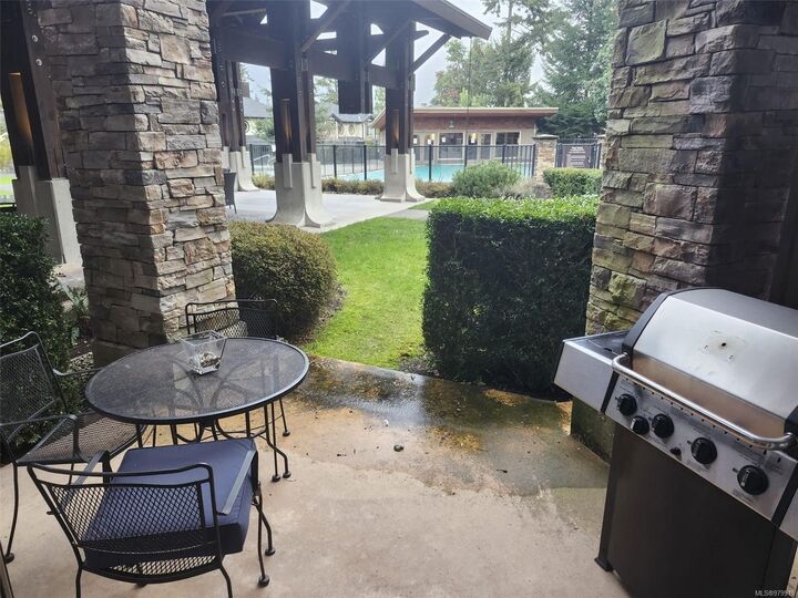 Property Photo: 1175 Resort Dr #106 BC V9P 2E3