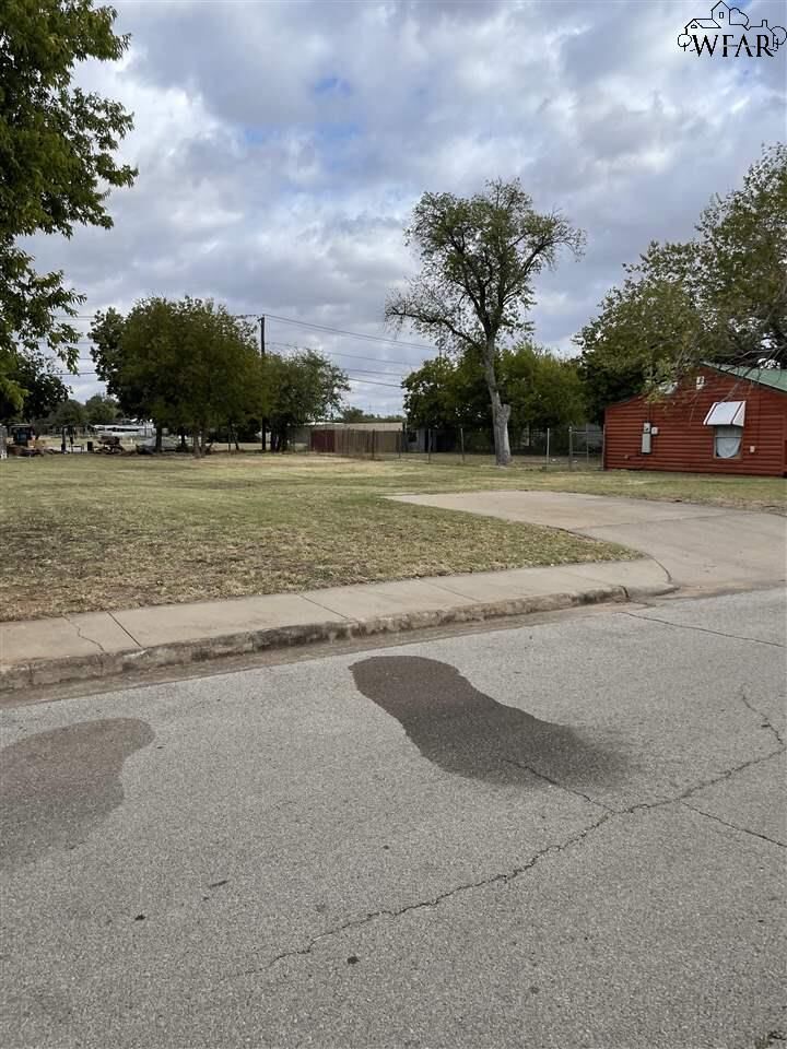 Property Photo:  1510 30th Street  TX 76302 