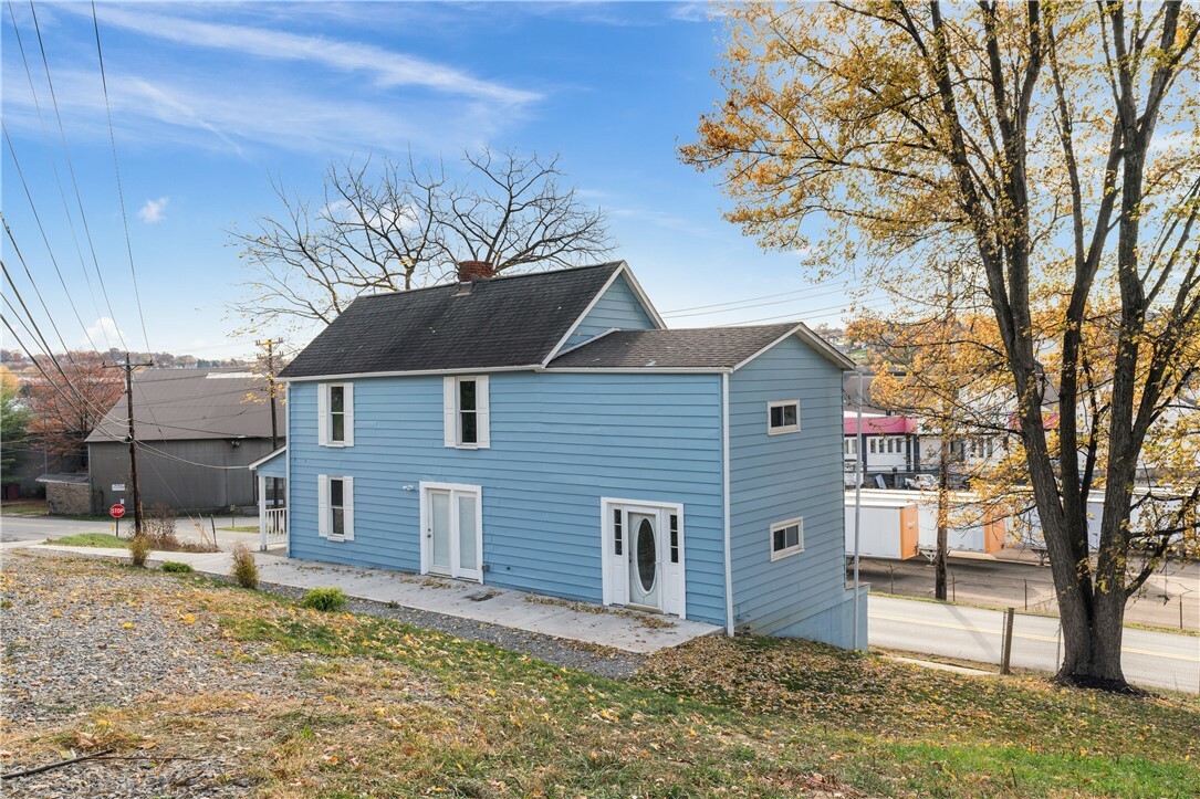 Property Photo:  316 W Wylie Ave  PA 15301 