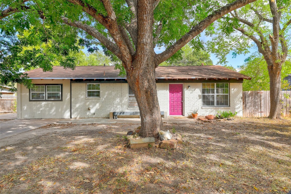 Property Photo:  506 Bramble Drive  TX 78745 