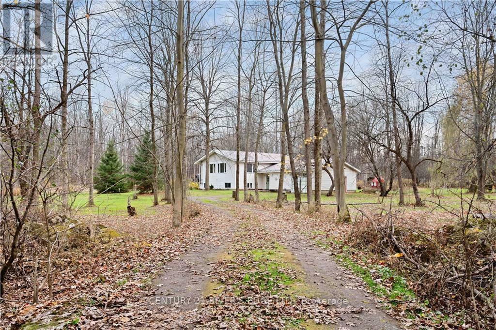 Property Photo:  11155 Zeron Road  ON K0E 1K0 