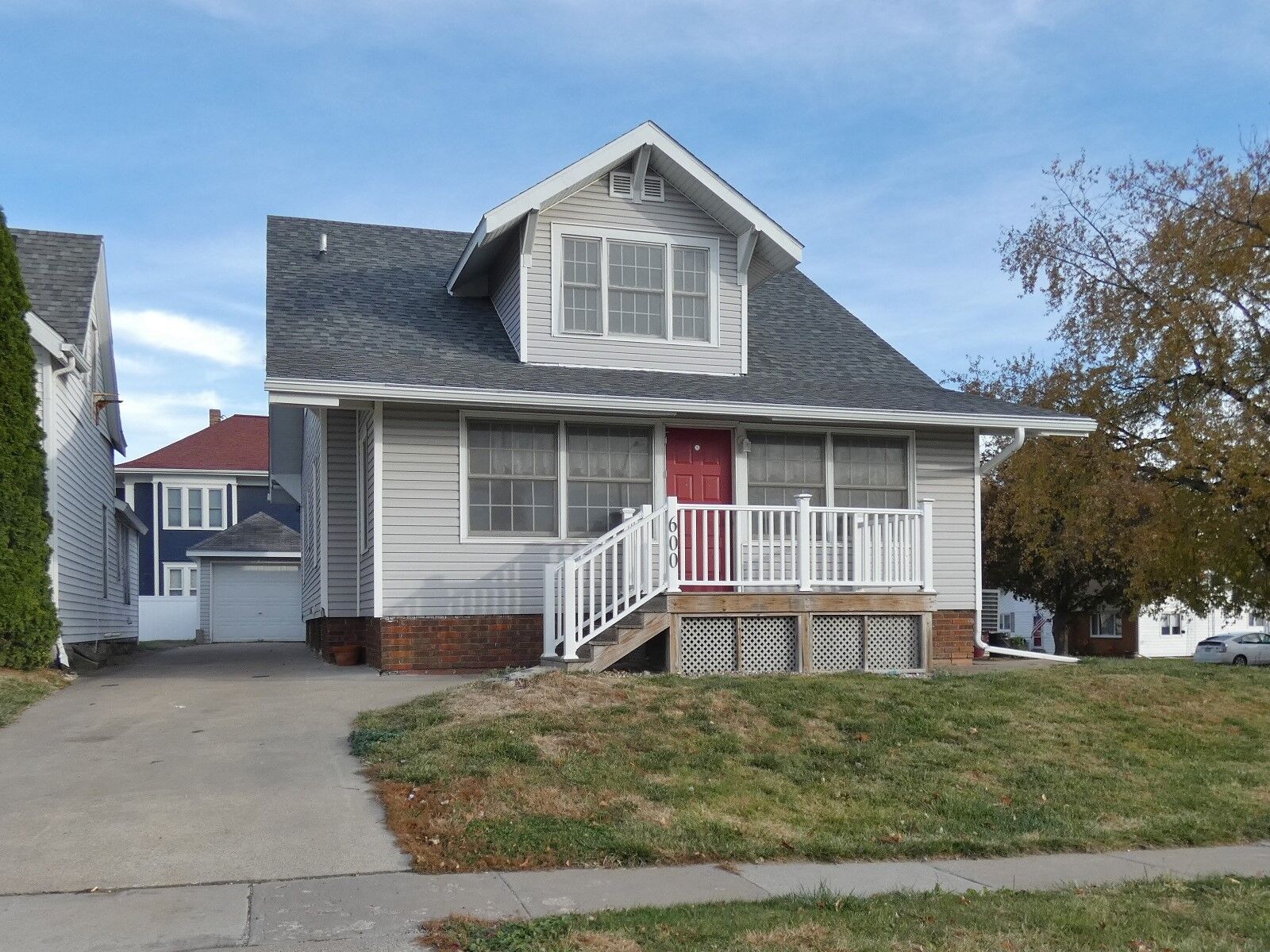Property Photo:  600 Washington Street  IA 50219 