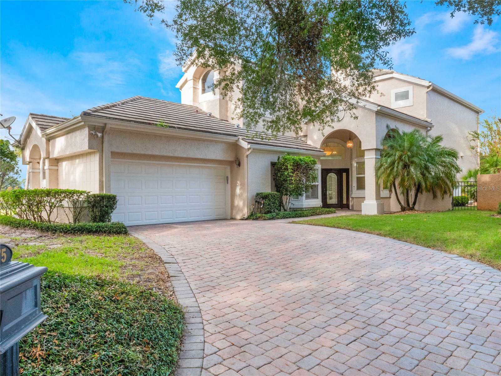 Property Photo: 475 Denton Court FL 32746
