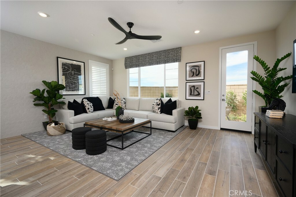 Property Photo:  10844 Bryn Mawr Avenue  CA 92373 