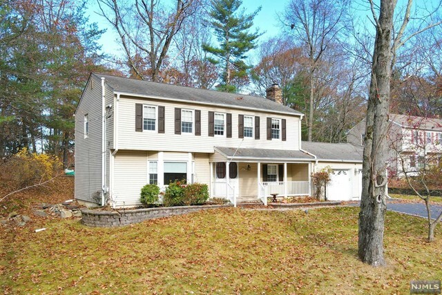 Property Photo:  22 Eagle Rock Road  NJ 07480 