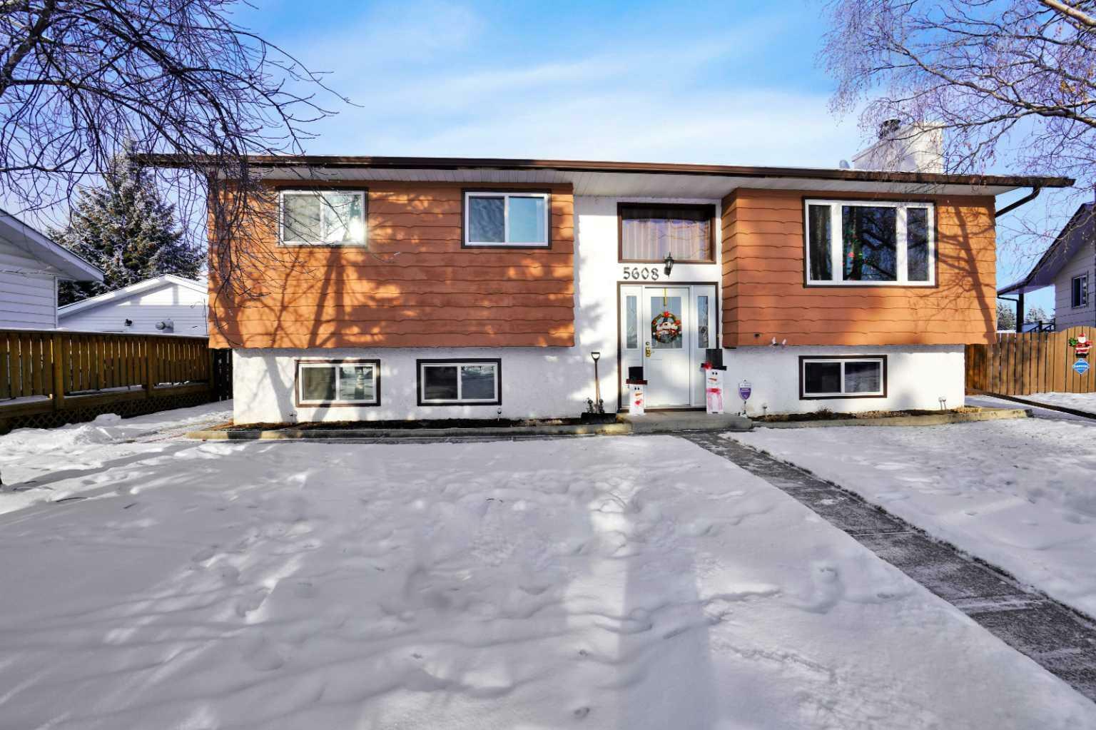 Property Photo:  5608 56A Avenue  AB T4T 1H7 