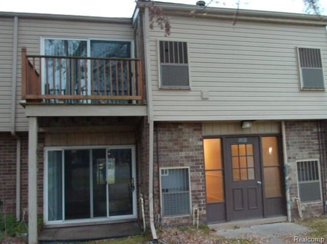 Property Photo:  38220 Fairway 43A  MI 48038 