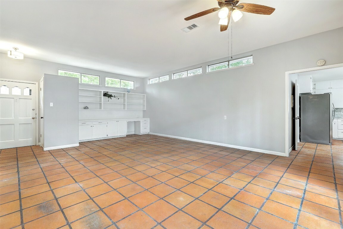 Property Photo:  101 E Noton Street A  TX 78660 