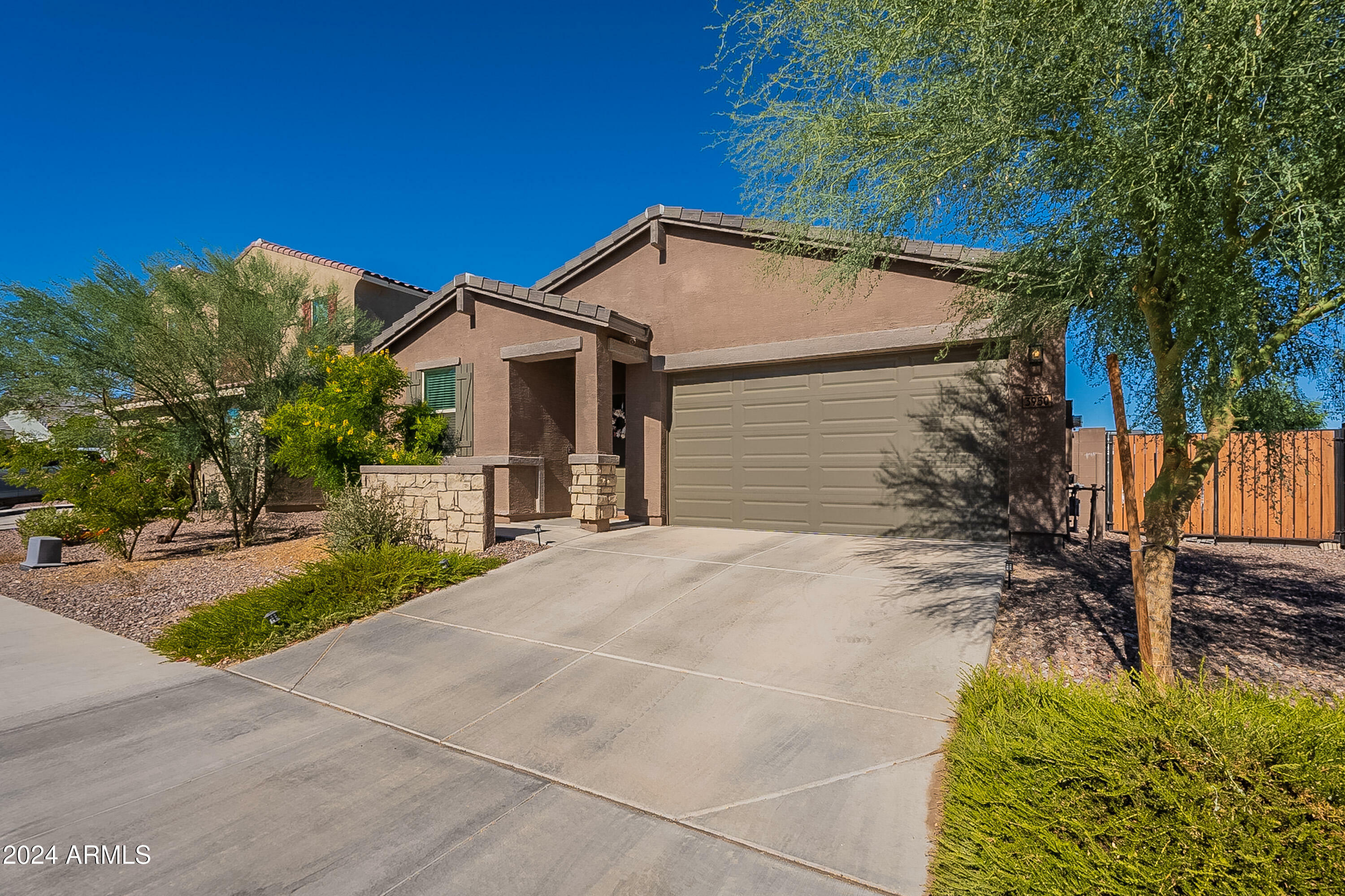 Property Photo:  3950 E French Trotter Street  AZ 85140 