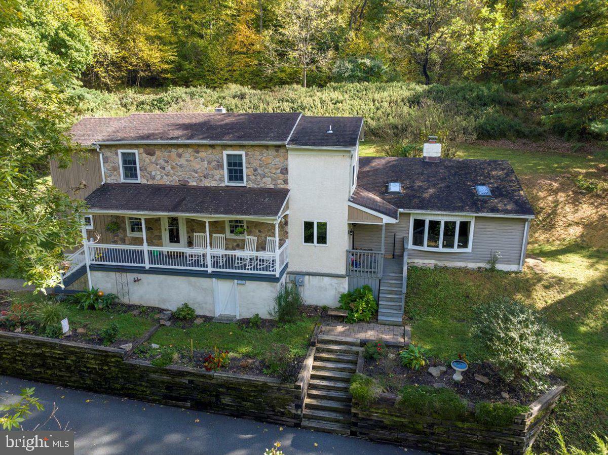 Property Photo:  2287 Farmington Avenue  PA 19512 