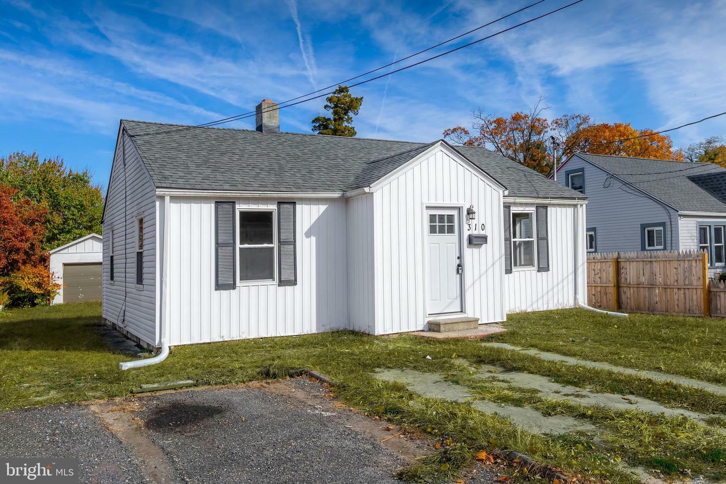 Property Photo: 310 Fenimore Street NJ 08360