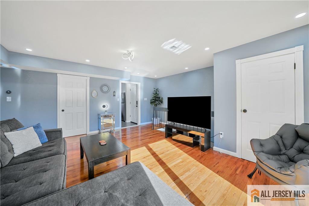 Property Photo:  202 N Oaks Boulevard  NJ 08902 