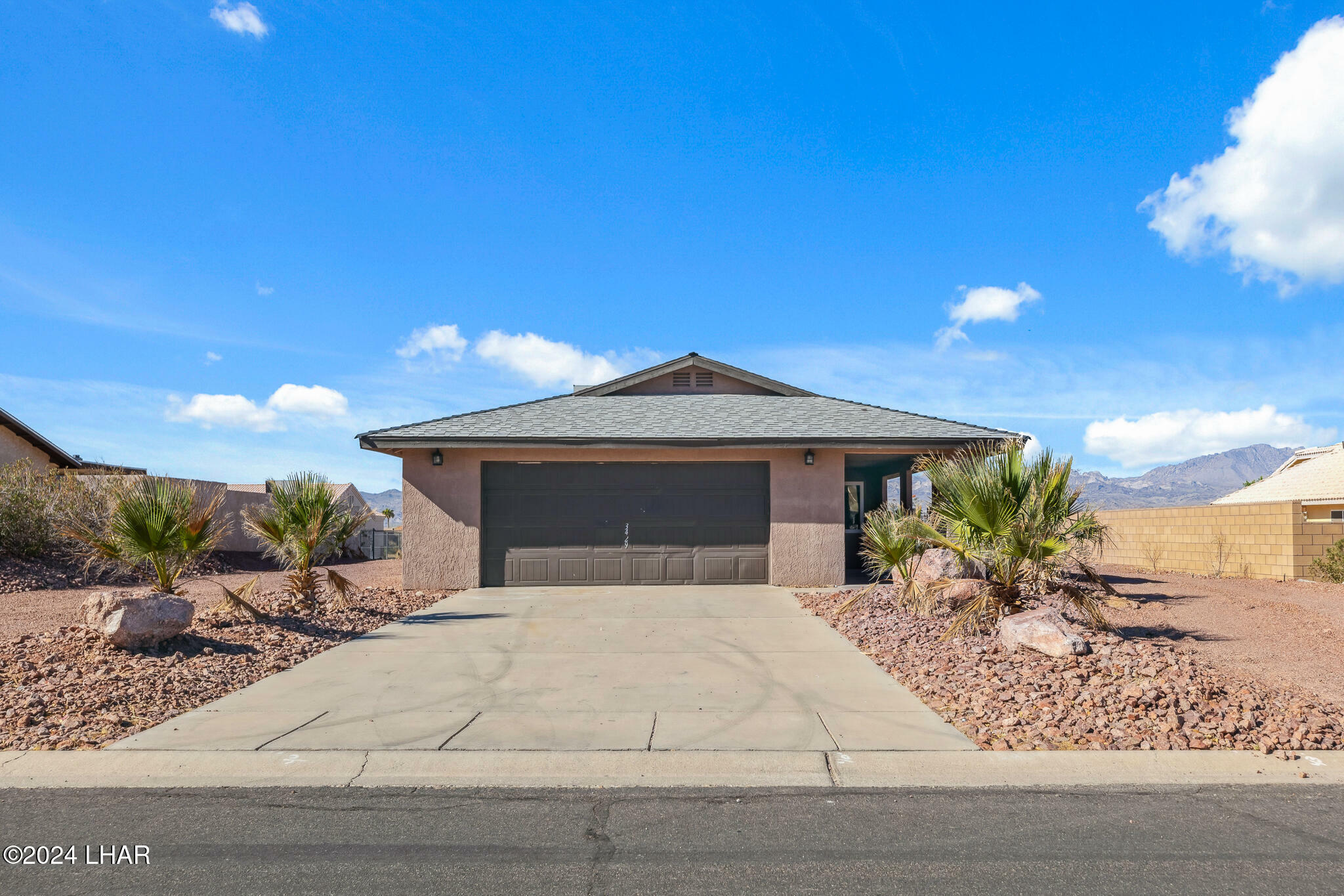 Property Photo:  3429 Sunburst Dr  AZ 86429 