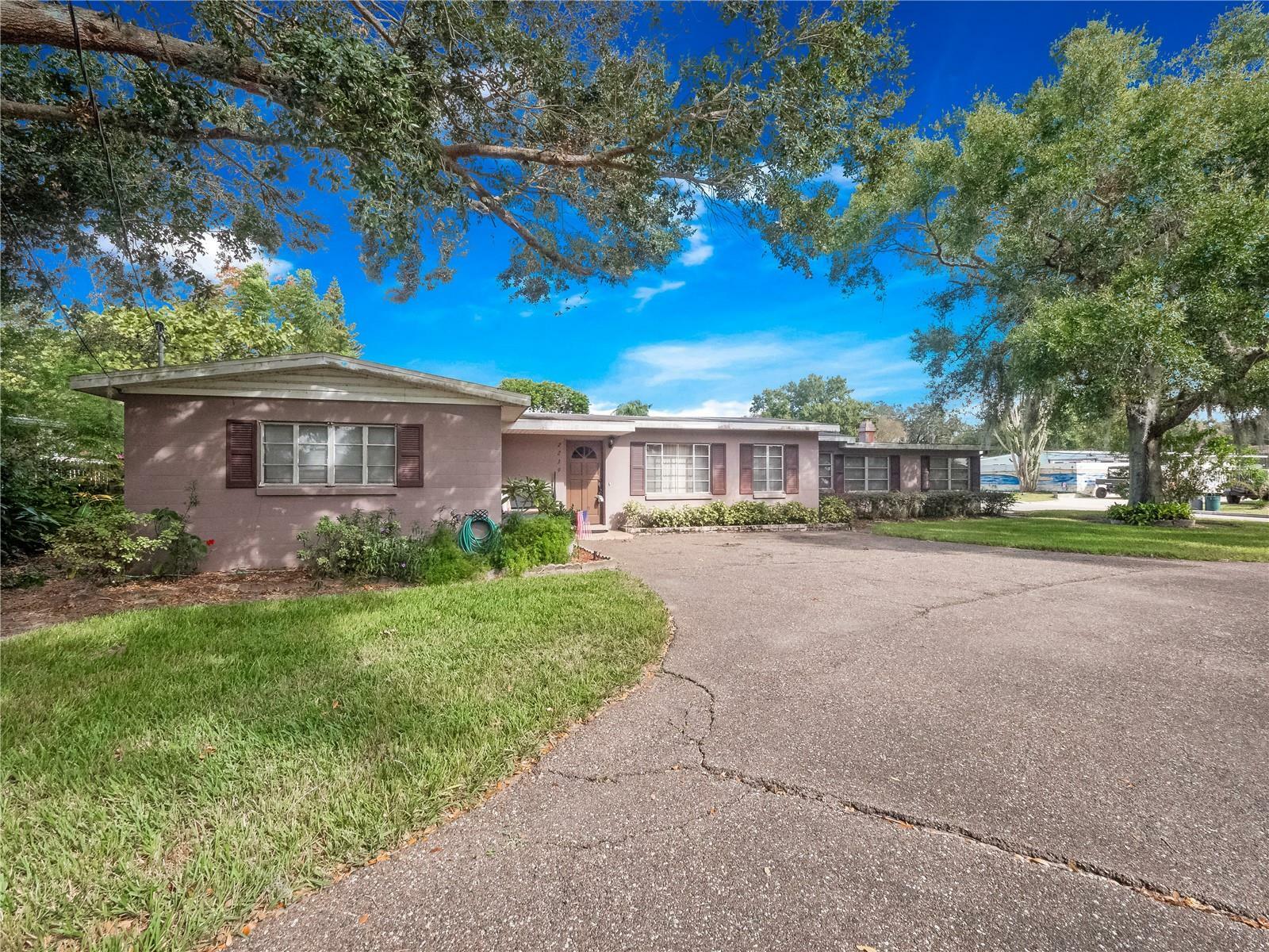 2239 Homewood Drive  Belle Isle FL 32809 photo