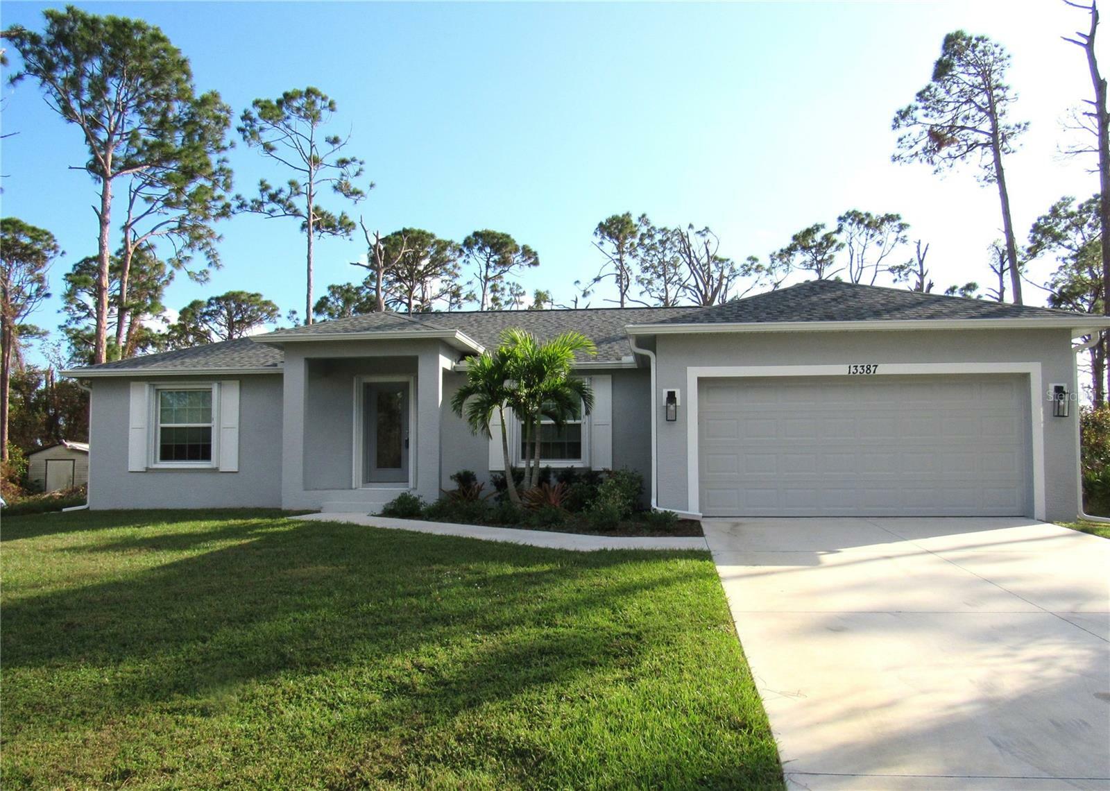 Property Photo:  13387 Drysdale Avenue  FL 33981 