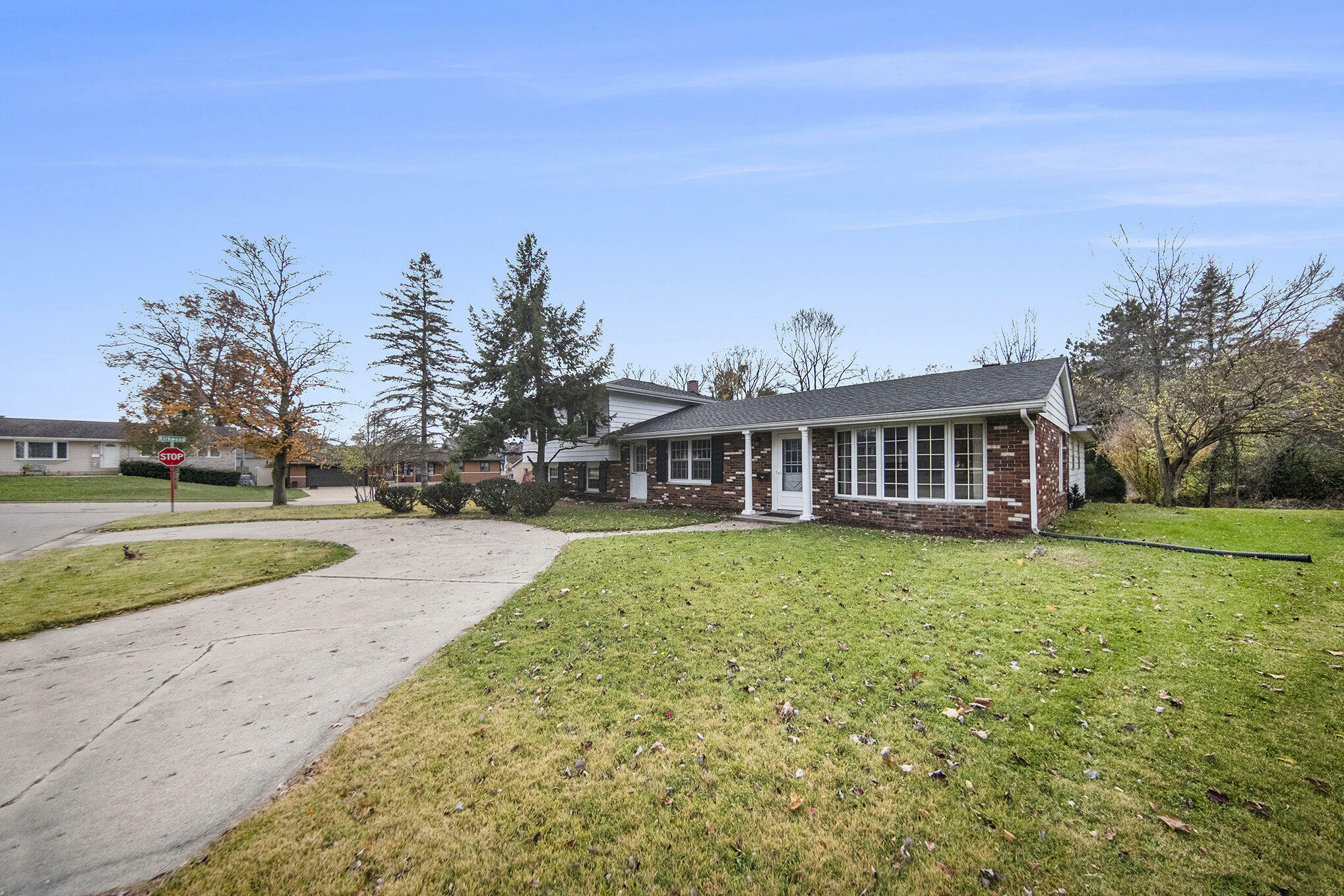 Property Photo:  3904 Mayfield Drive  MI 49203 