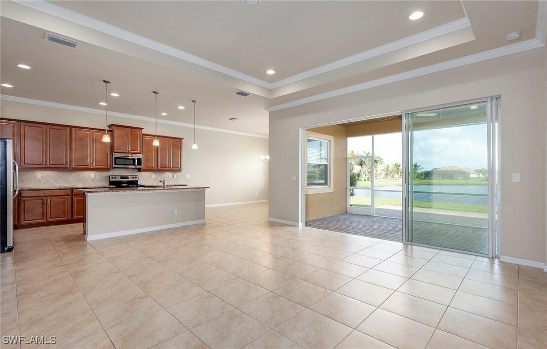 Property Photo:  3030 Sunset Pointe Circle  FL 33914 