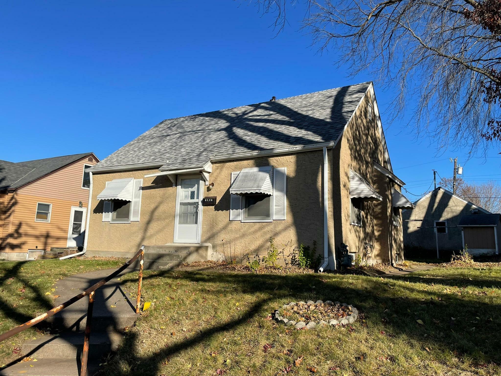 Property Photo:  1368 Dale Street N  MN 55117 