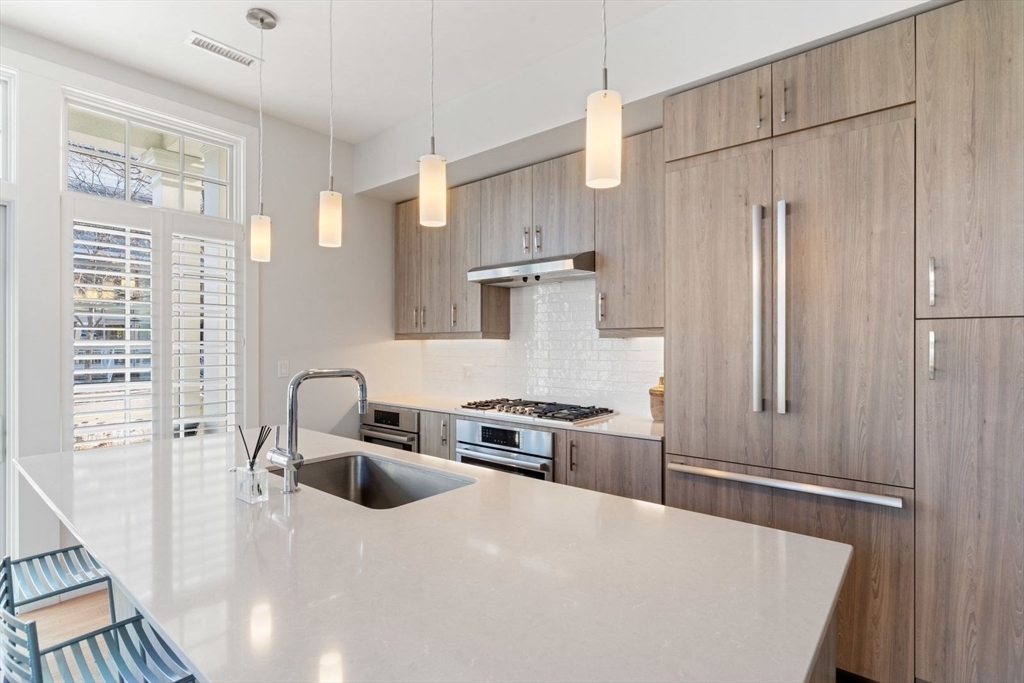 Property Photo: 10 Shipyard Drive 104 MA 02043